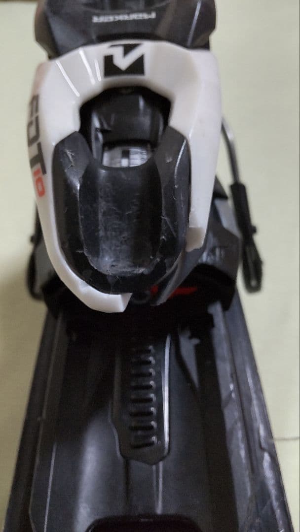 OGASAKA Unity U-0S2 スキー板　165cm（ビンディング付き）