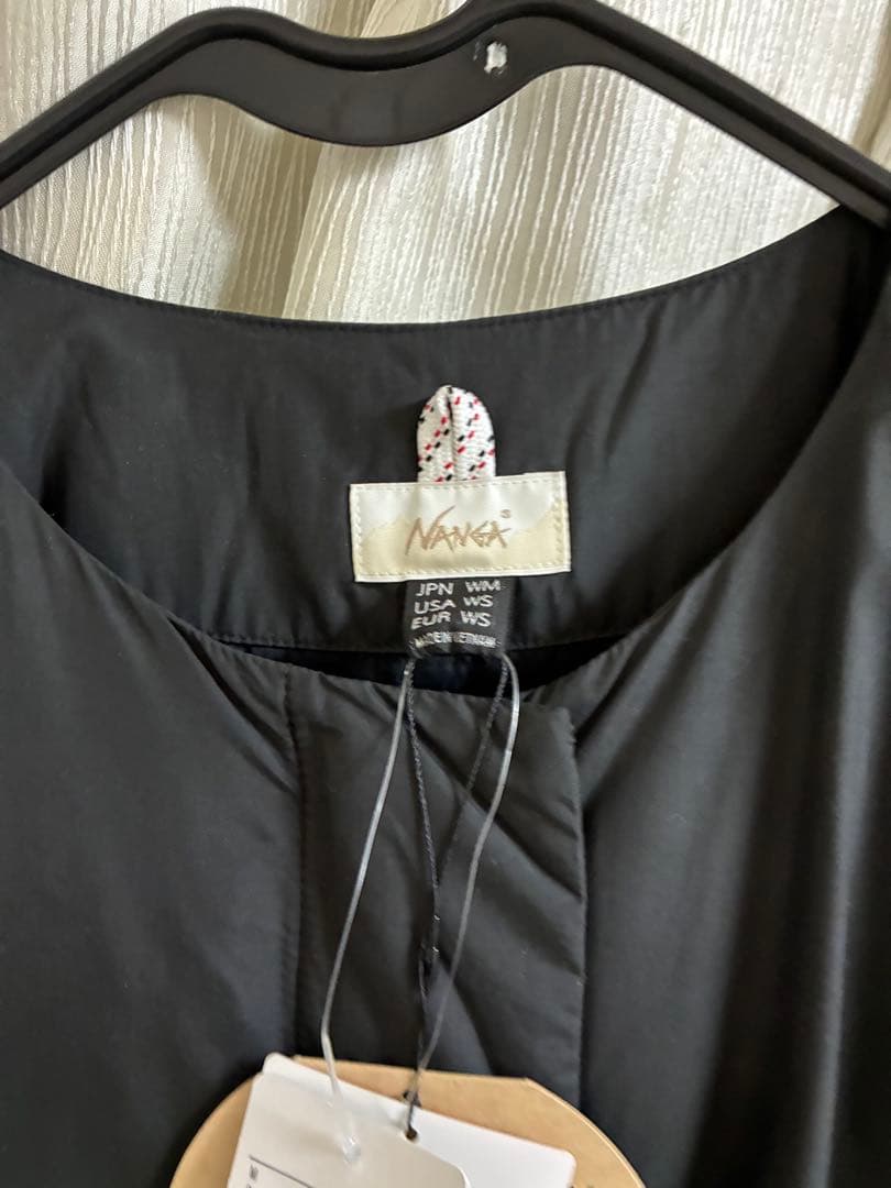新品　NANGA ノーカラー　ダウンコート　ナンガ　Mサイズ　レディース