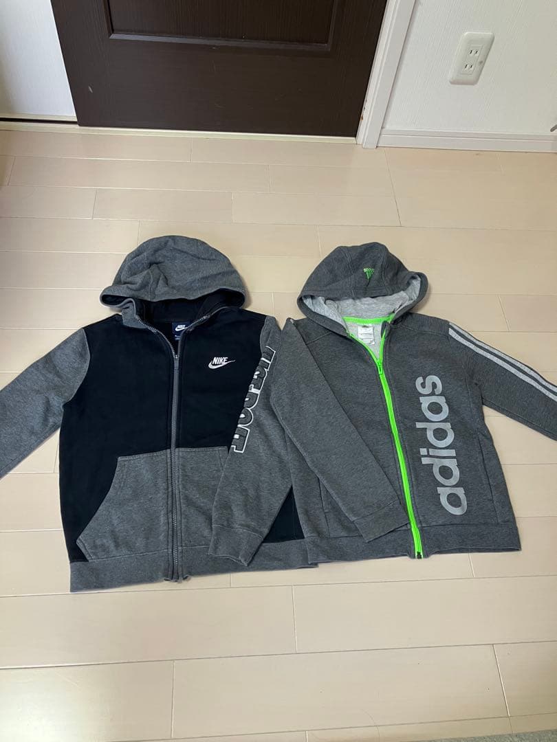 まとめ売り 男の子 　冬　ヒートテック　パーカー　トレーナー　パンツ 140cm