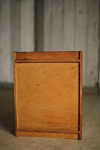 古く味のある楢材の小引き出し4段