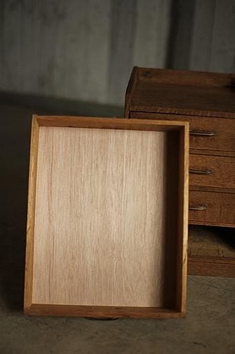 古く味のある楢材の小引き出し4段