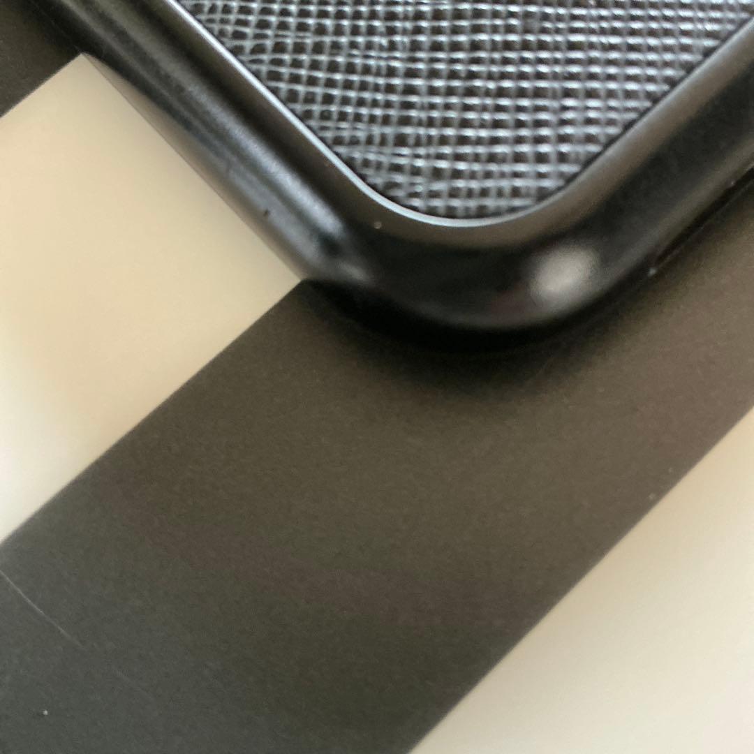 PRADA iPhone 11 ケース ブラック　プラダ　中古美品