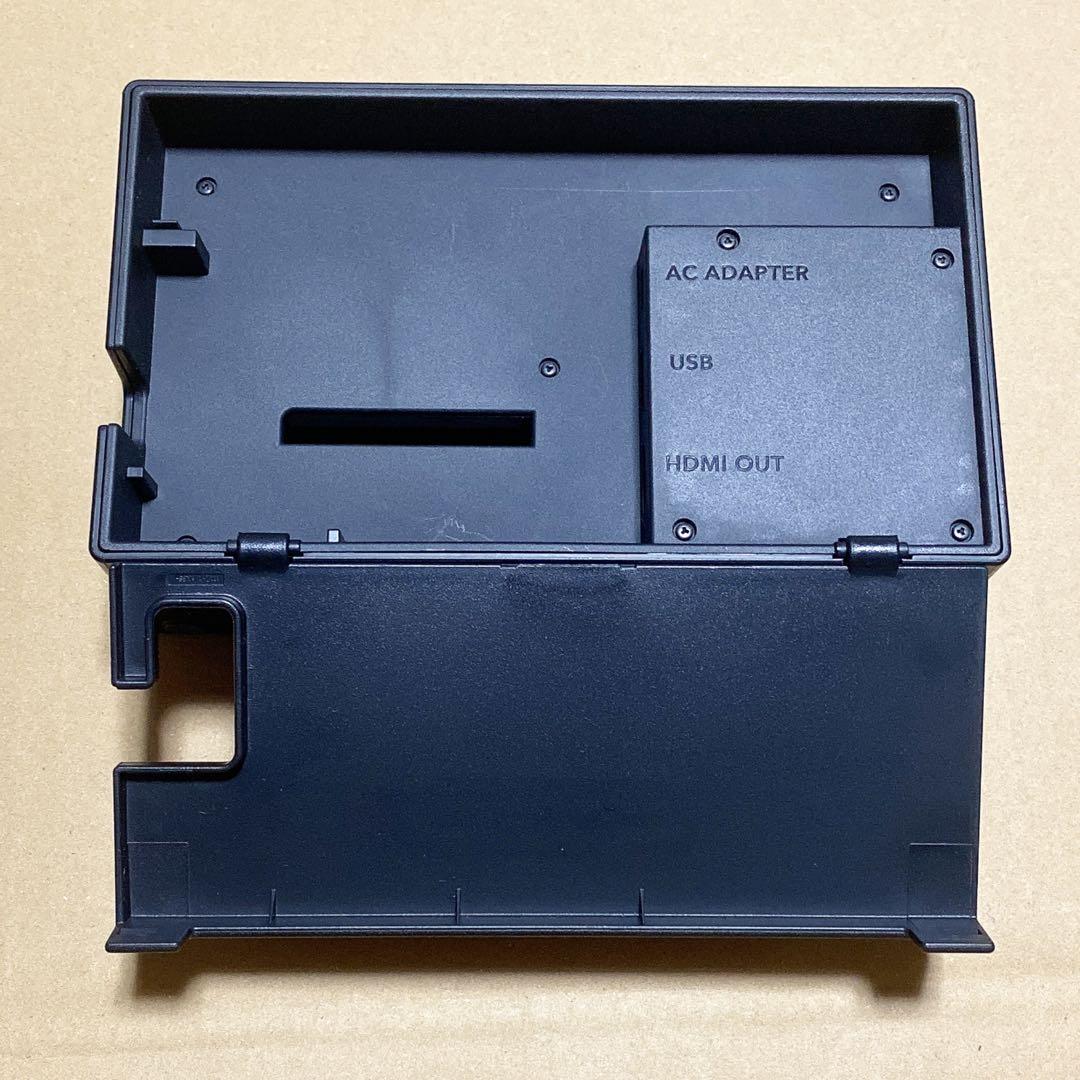 2024年製　付属品完備　2回のみ使用　ニンテンドースイッチ バッテリー強化版⓳