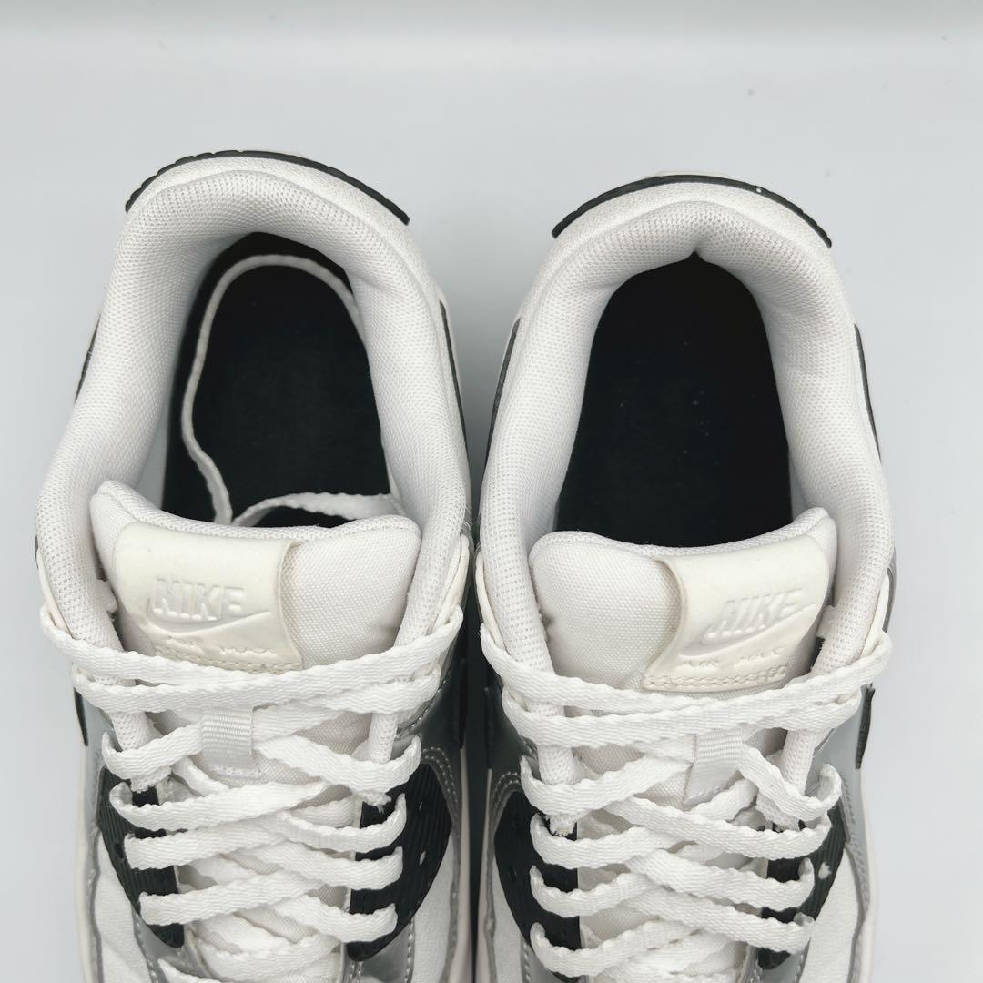 NIKE AIR MAX LV8 エアマックス 厚底【25cm】