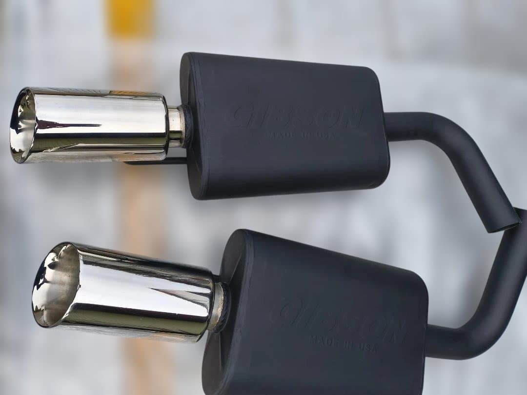 むぎ　Gibson 　左右2本出しマフラー　中古　フォードエクスプローラー