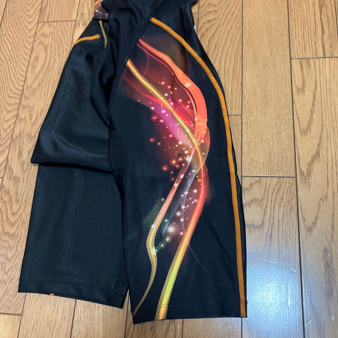 未使用。アリーナ14490円。F Ina競泳水着ハーフスパッツXL。高身長の方。