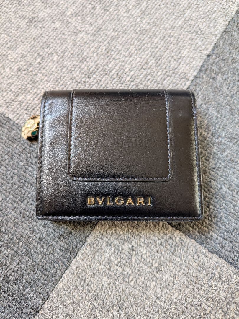 ブルガリ セルペンティ フォーエバー 3つ折り財布
