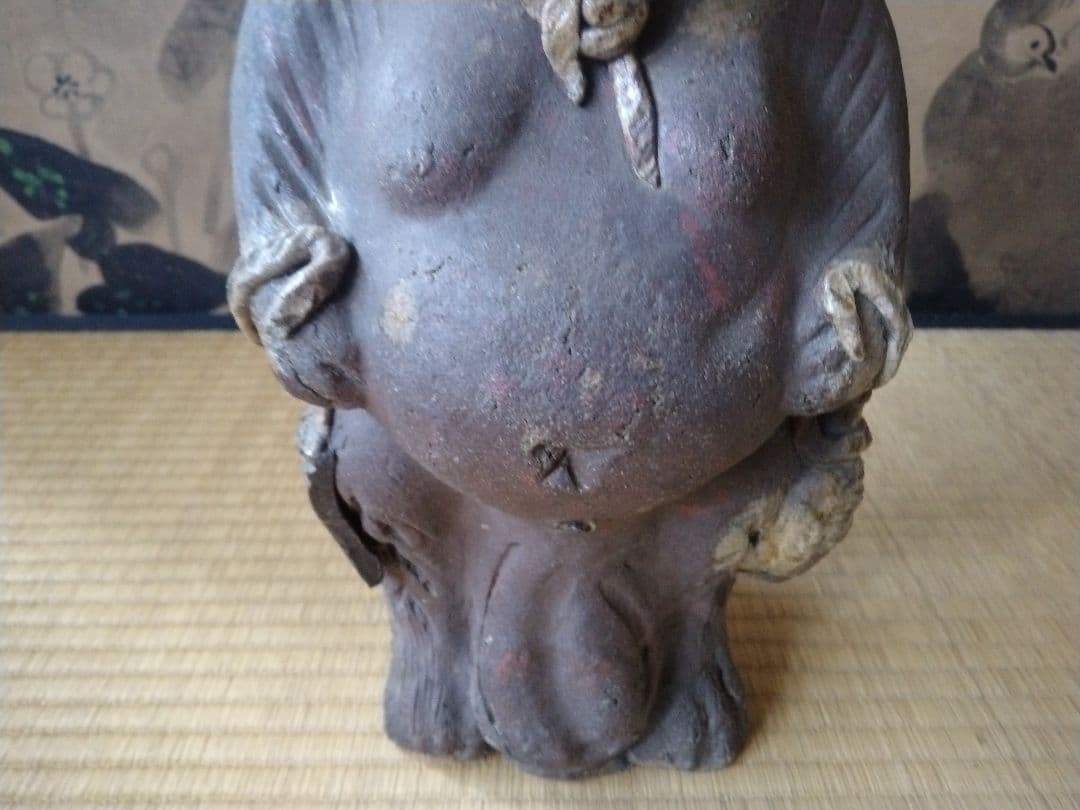 ウッシッシとほくそ笑む図太いタヌキ　骨董　古美術　狸人形　置物　縁起物　開運