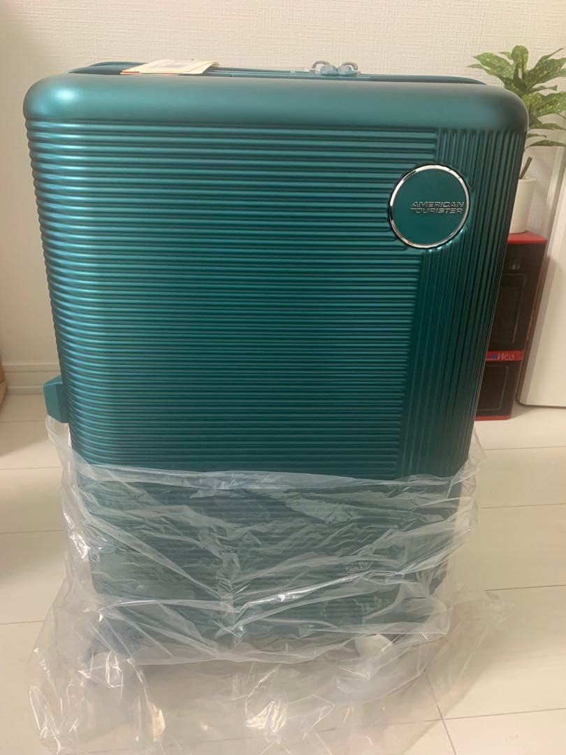 【新品未使用】AMERICAN TOURISTER スーツケース