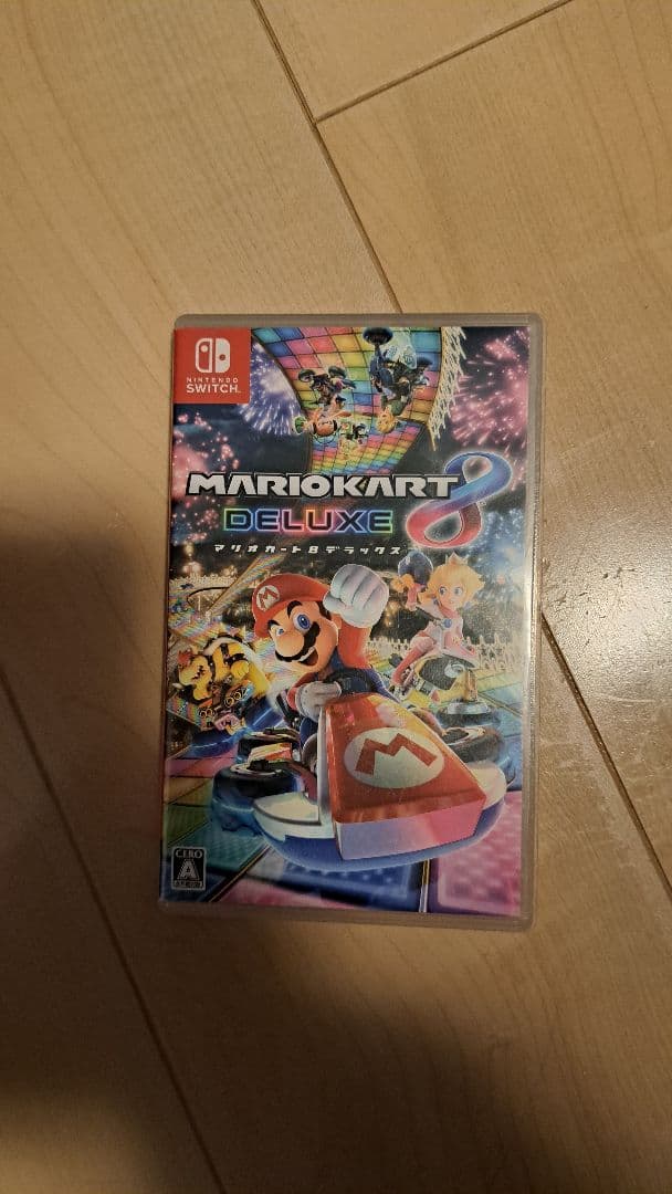 【中古】Nintendo Switch 本体 赤 Joy-Conマリカー8付き