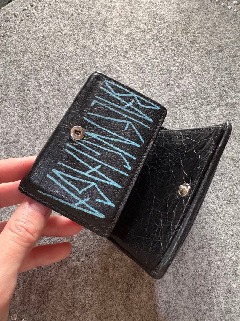BALENCIAGA バレンシアガ 三つ折り財布 グラフィティ