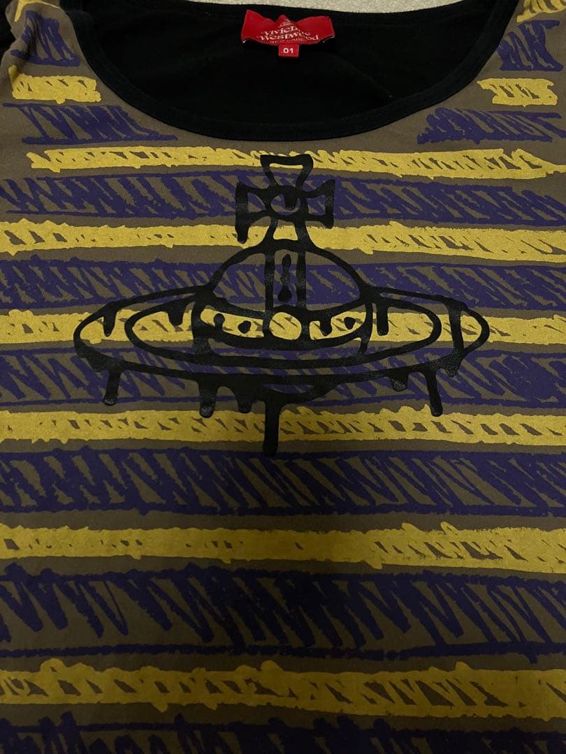 【匿名配送】 美品 Vivienne Westwood 長袖Tシャツ