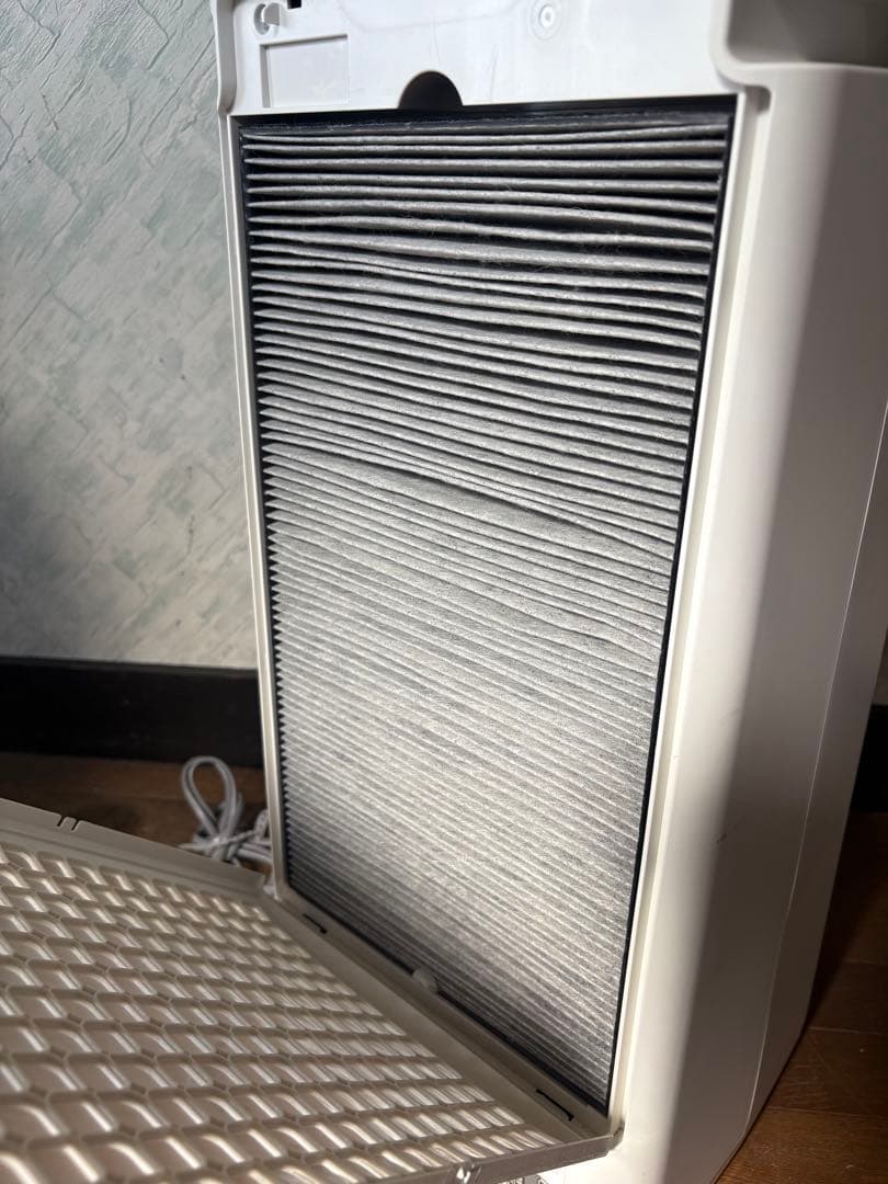 SHARP 空気清浄機 ホワイト　KI-PS40 美品　2022年