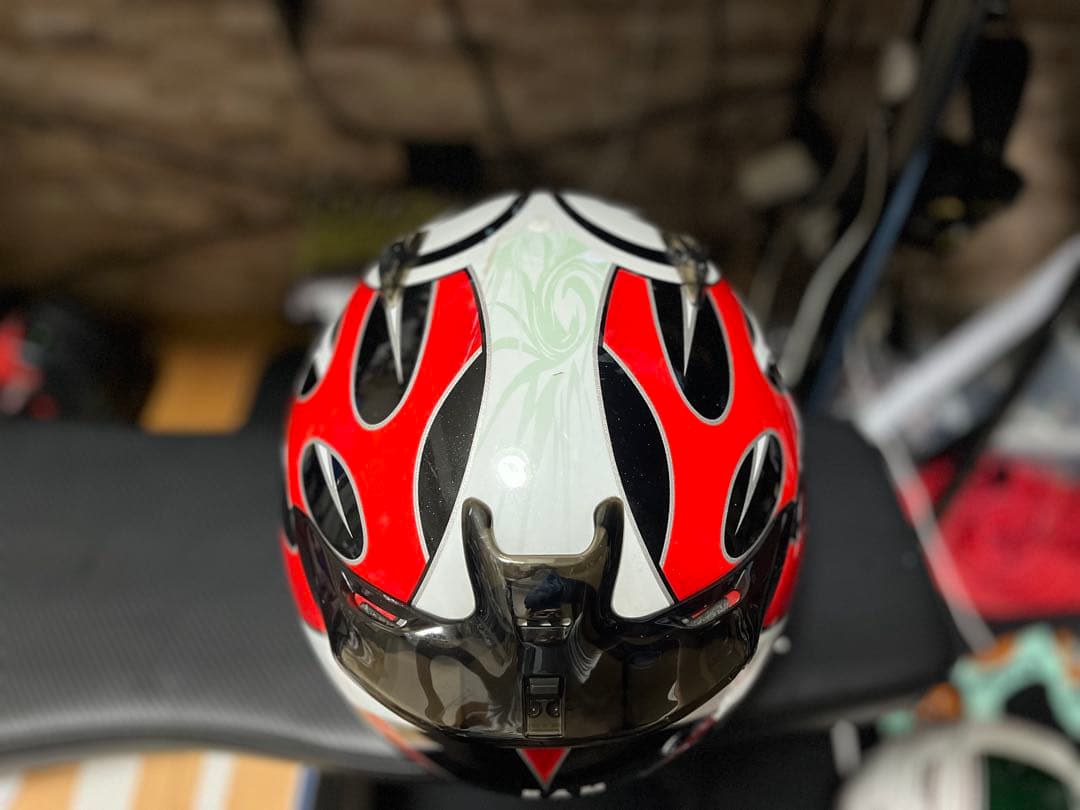 Arai フルフェイス　QUANTUM-J 中須賀