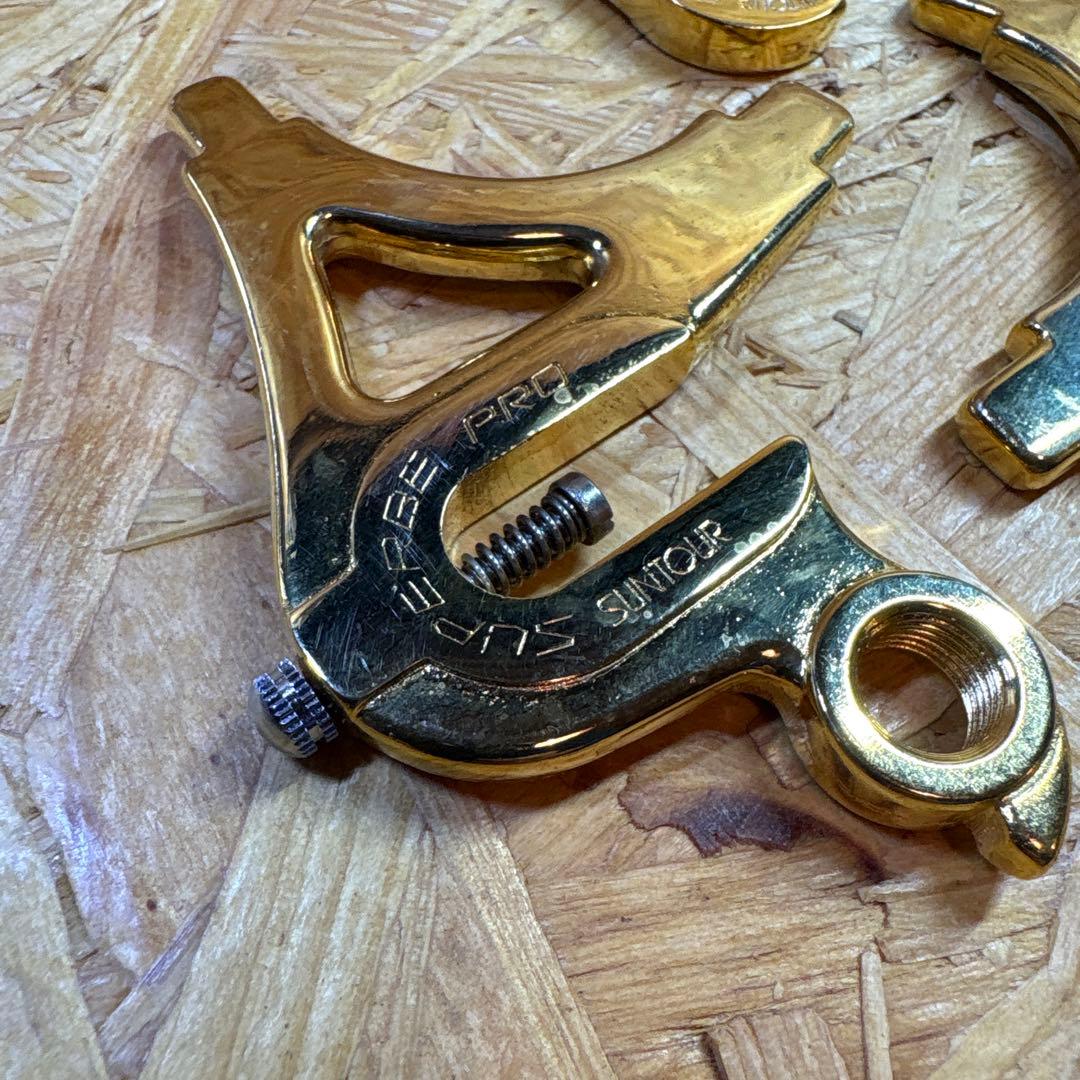 サンツアー　SUNTOUR superbe pro ゴールドエンドパーツ非売品？