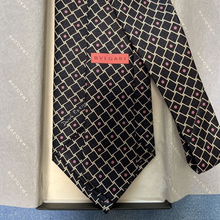 【未使用品】ネクタイ④ 《BVLGARI》