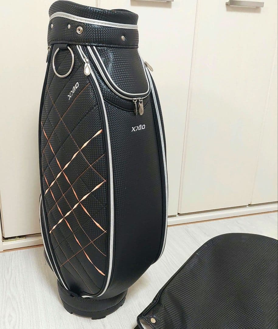 XXIO ゼクシオ ブラック キャディバッグ レディース 8.5型