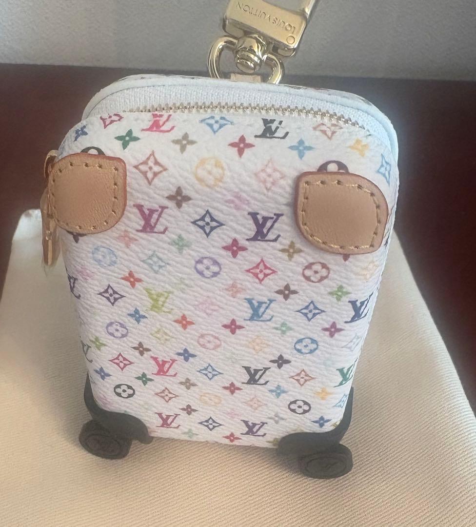 ルイヴィトン　村上隆 LVxTM バッグチャーム・ホライゾン エアポッド ケース