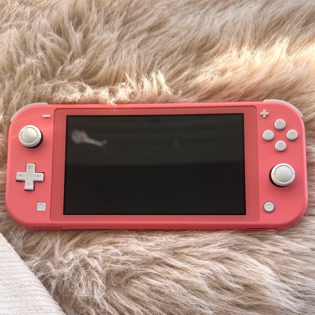 【極美品】Nintendo Switch Lite 本体+公式ケース コーラル