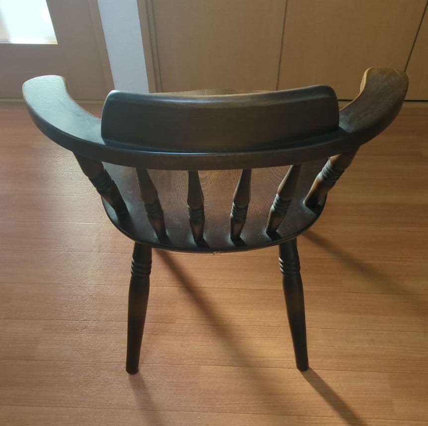 ⭐【送料無料】飛騨産業 キツツキ ダークブラウン 木製 ダイニングチェア