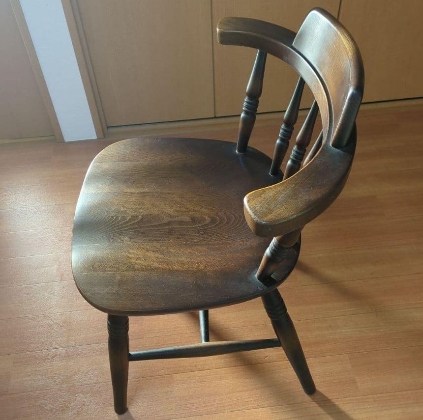 ⭐【送料無料】飛騨産業 キツツキ ダークブラウン 木製 ダイニングチェア