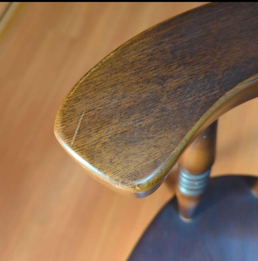 ⭐【送料無料】飛騨産業 キツツキ ダークブラウン 木製 ダイニングチェア