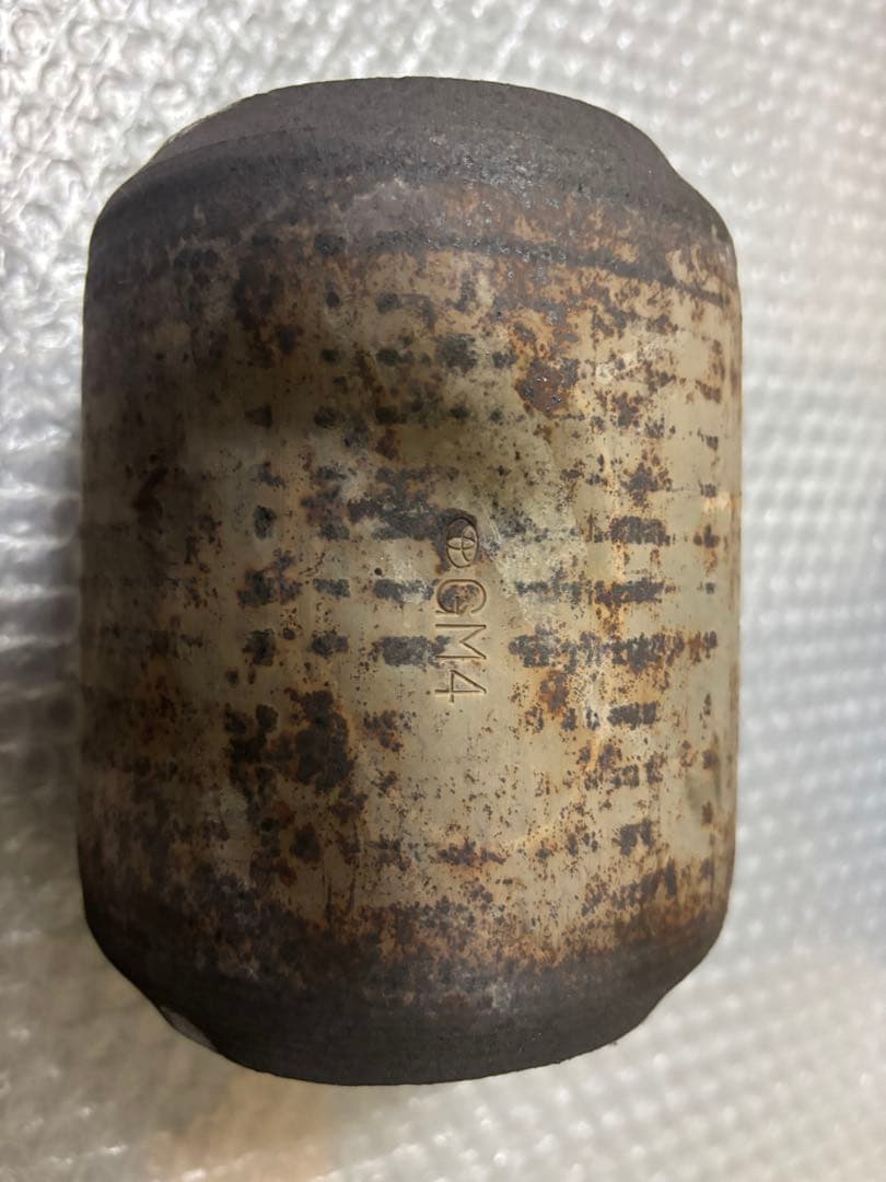 ANH10 TOYOTA 2AZ GM4 触媒一個