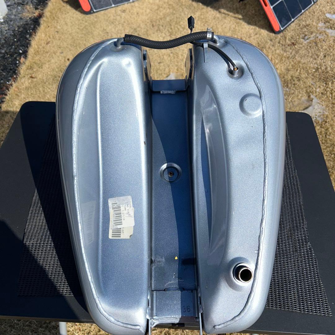 HARLEY DAVIDSON 2001 FXDL ローライダー　ガソリンタンク