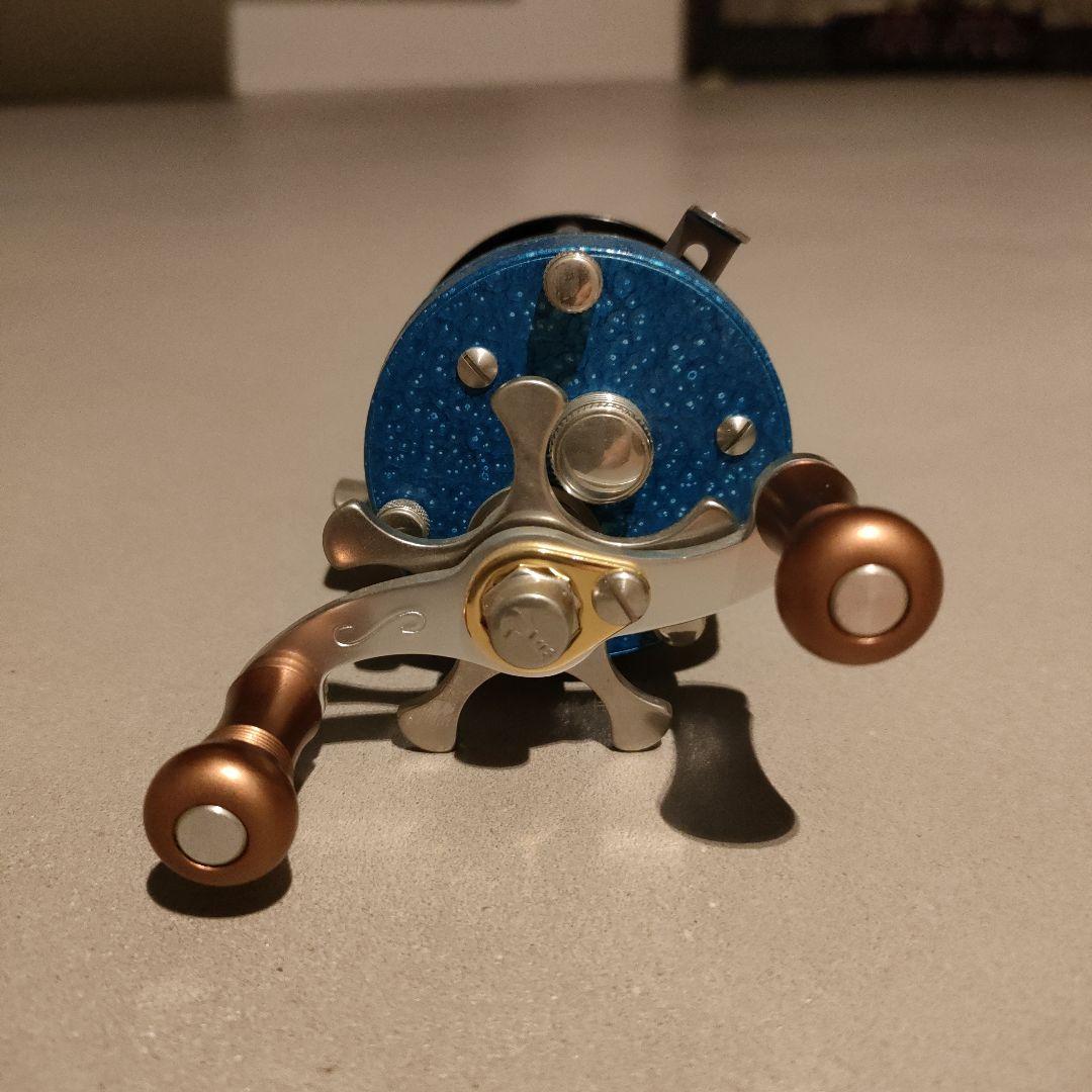 五十鈴リール　bc421sss-t2 ブルー　bc420