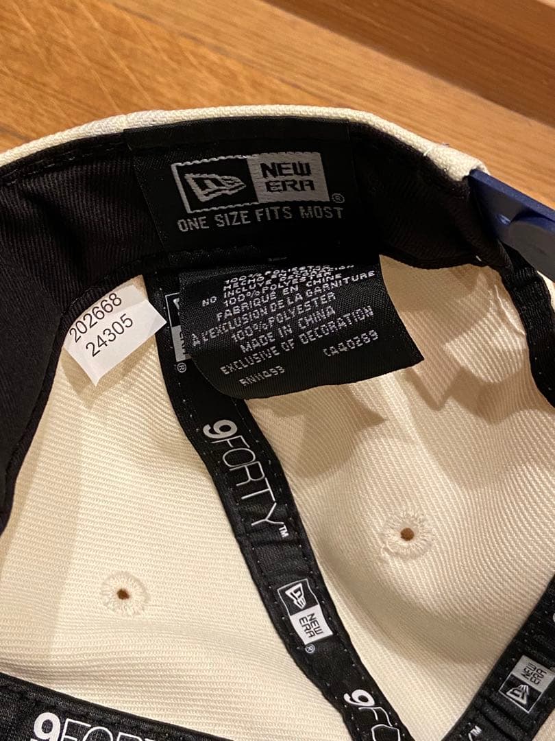 ニューエラ　ロサンゼルスドジャース　LA 逆ロゴ ブルー　オフホワイト