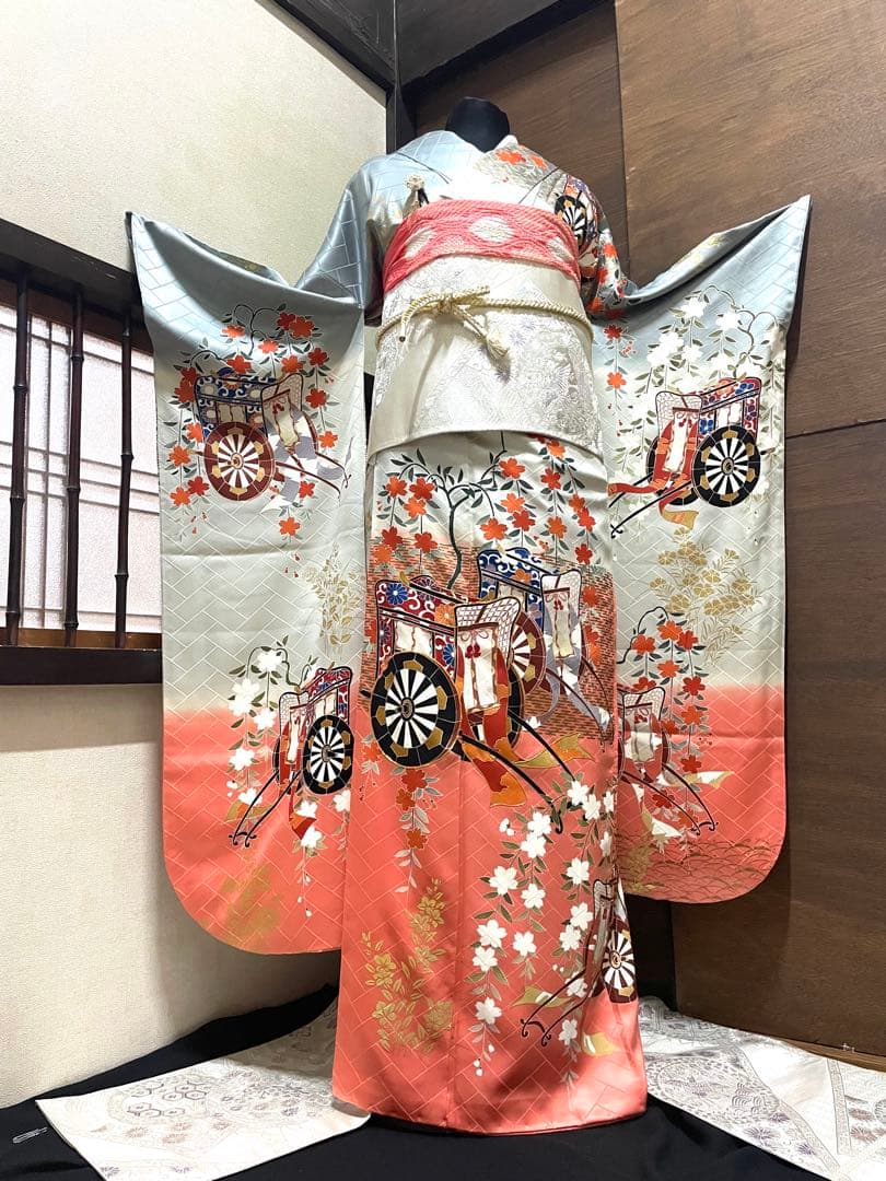 振袖フルセット6点特価　サイズM〜Ｌ　正絹　御所車　売り切り終了