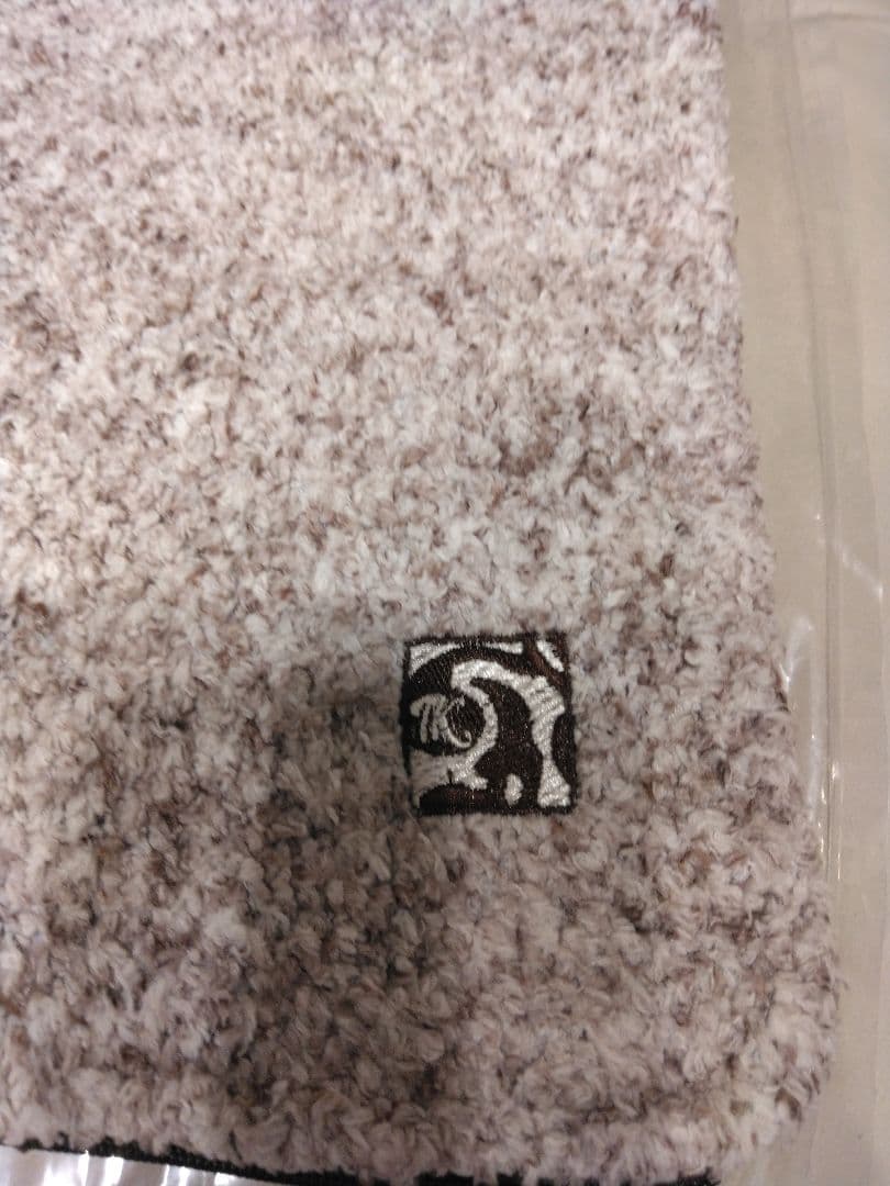 明日までお値下げ【未使用品】カシウェア 刺繍ロゴ入り クッションカバー