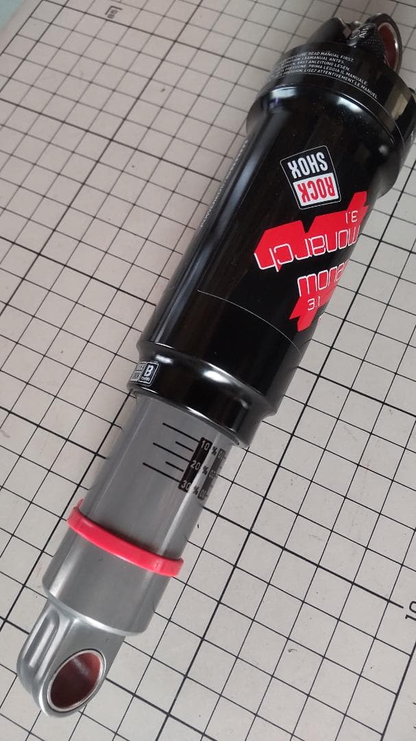 自転車のサスペンション モナークモデル