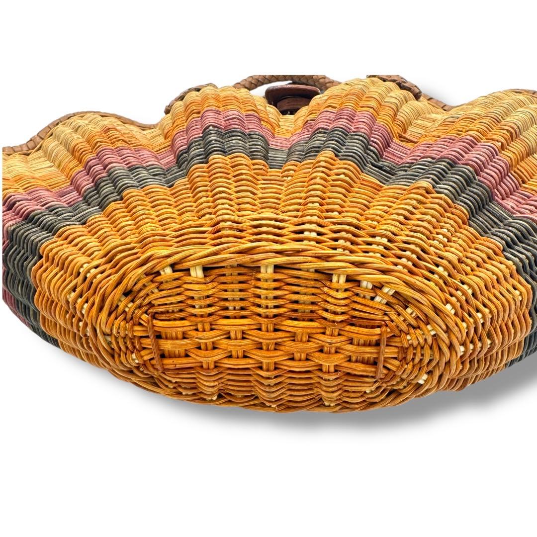 美品　シビラ　シェルバッグ　かごバッグ　レザー　本革　ブラウン　編み込み