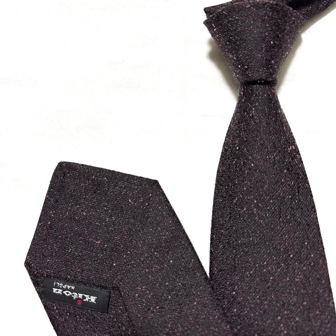 極美品　Kiton キートン　ネクタイ　ダークボルドー　セッテピエゲ