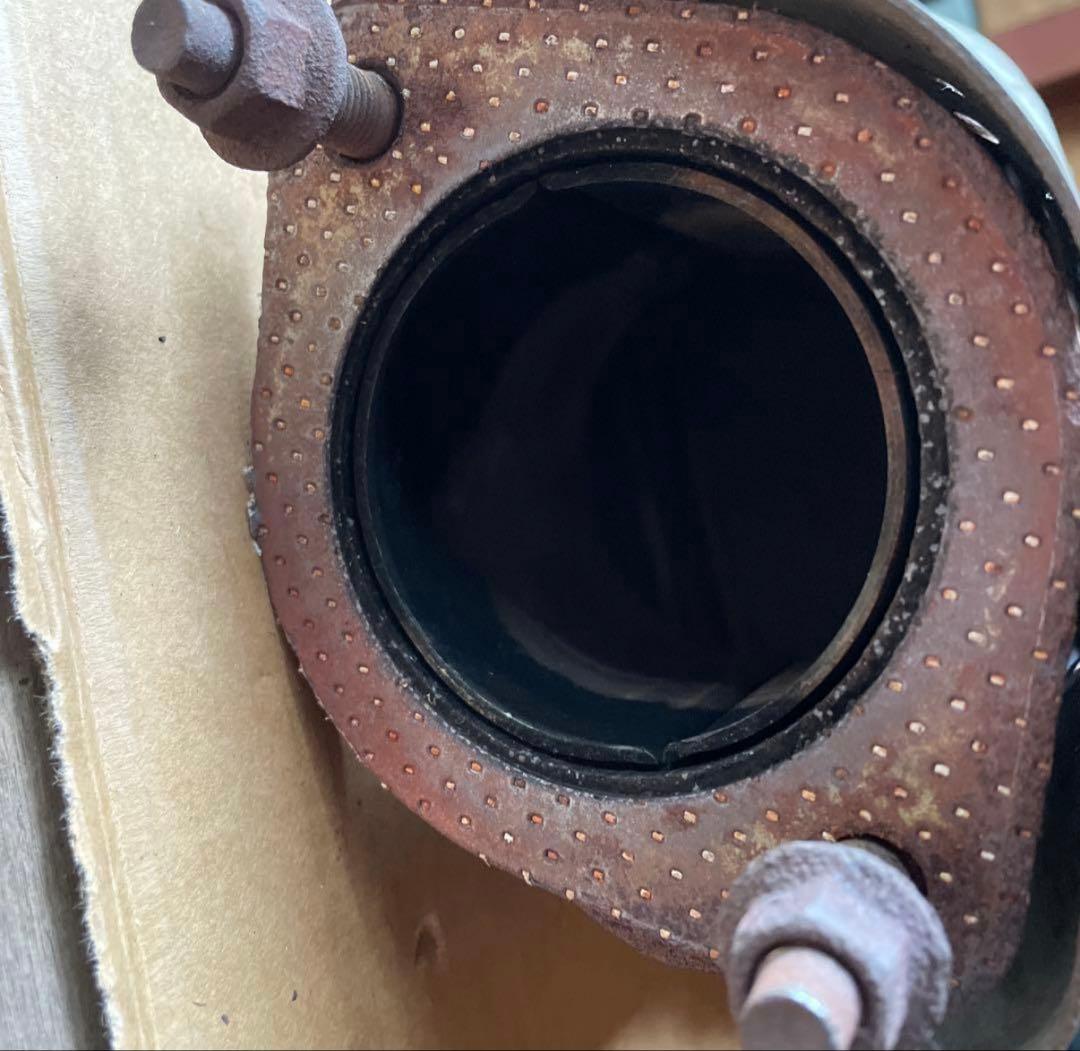 35ローレル純正触媒