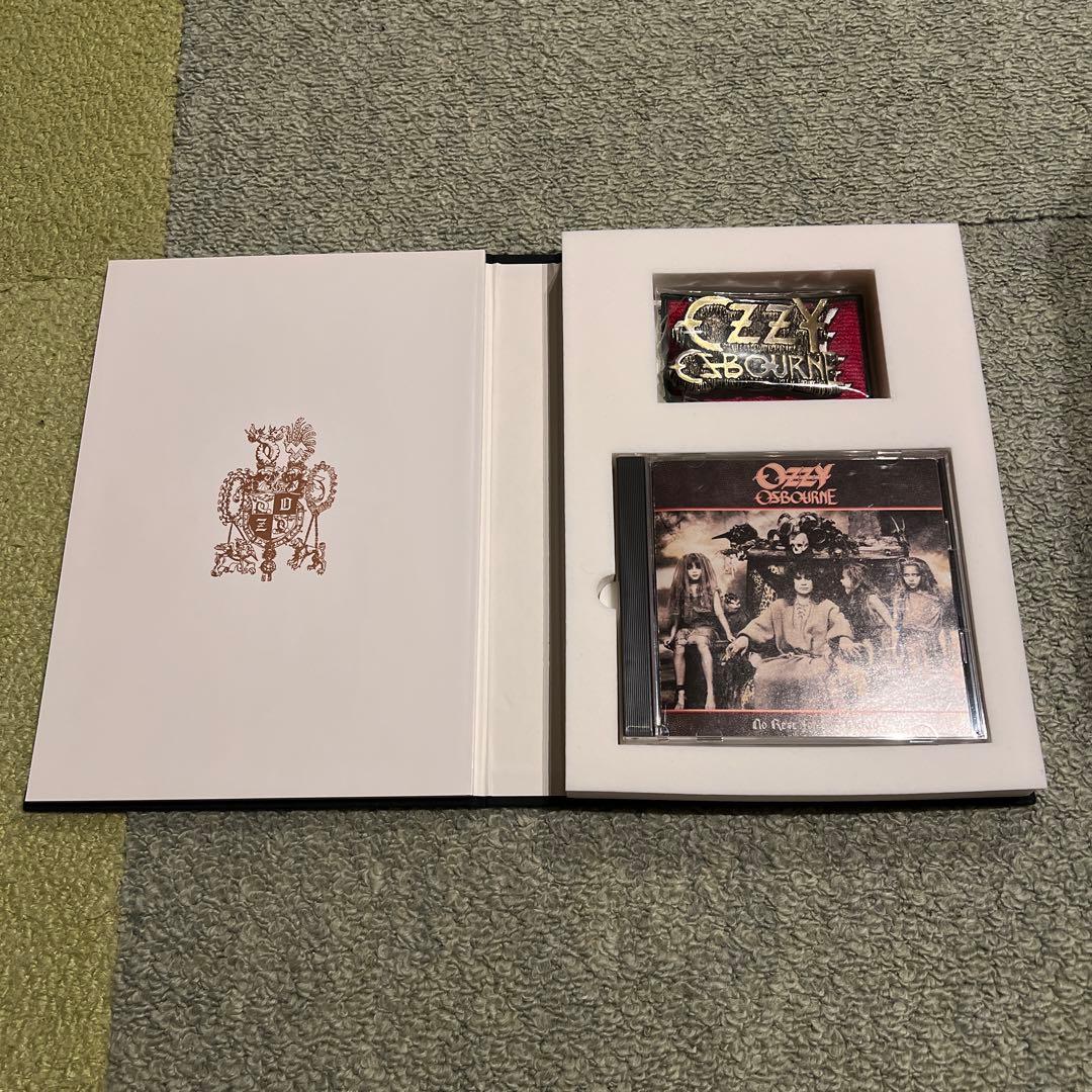 日本発売のみの激レアBOX Ozzy Osbourne Bible of Ozz