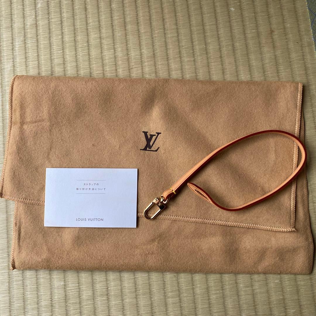 LOUIS VUITTON ベージュ ショルダーバッグ