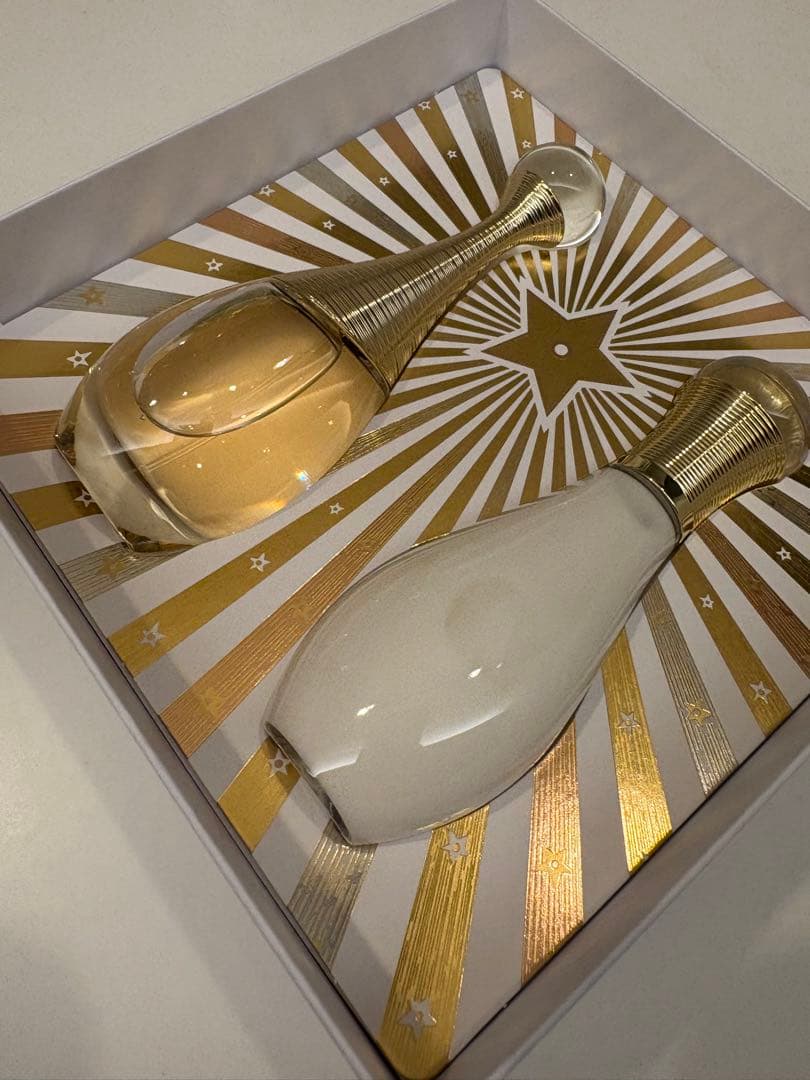 Dior ジャドール オードゥ パルファン コフレ ホリデーコレクション2025