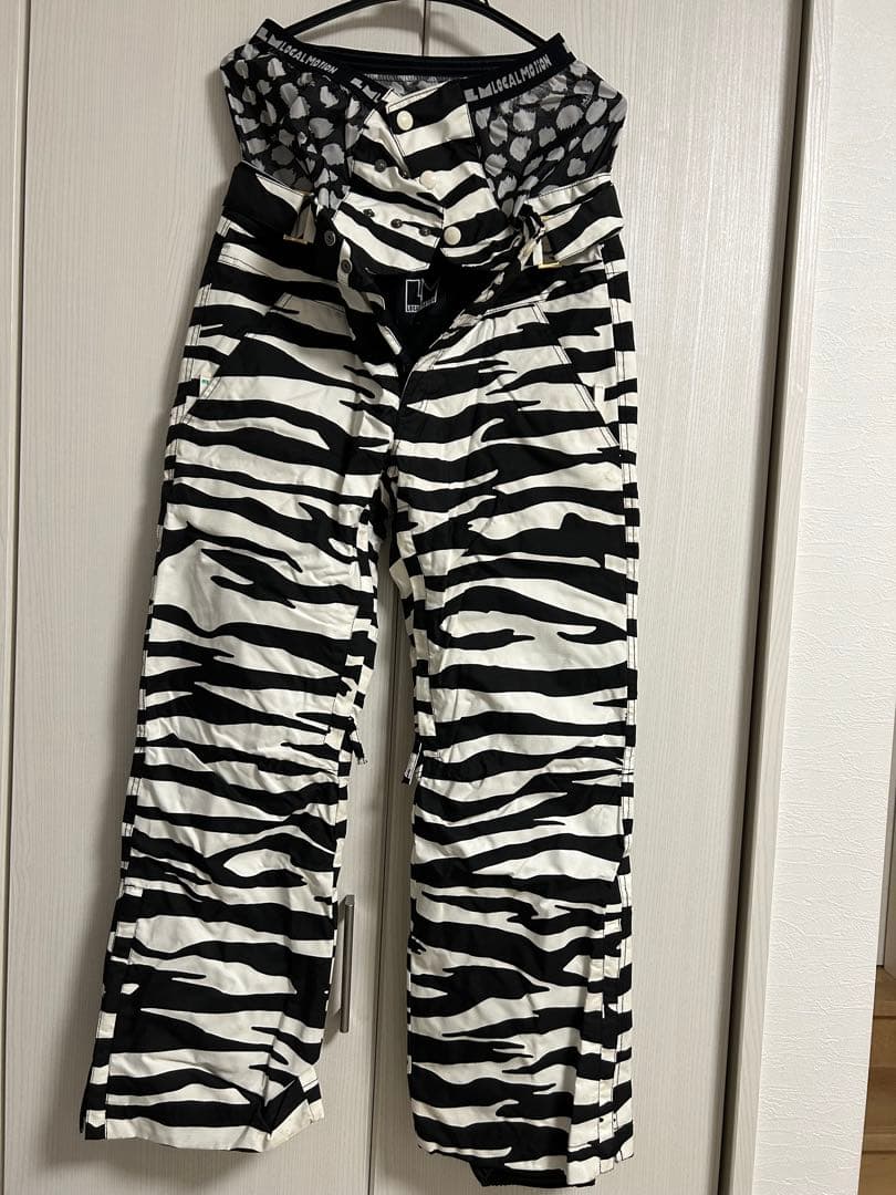 スノボーウェアー