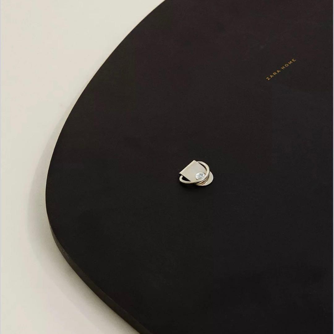 ZARA  ザラホーム　壁掛け鏡　ウォールミラー