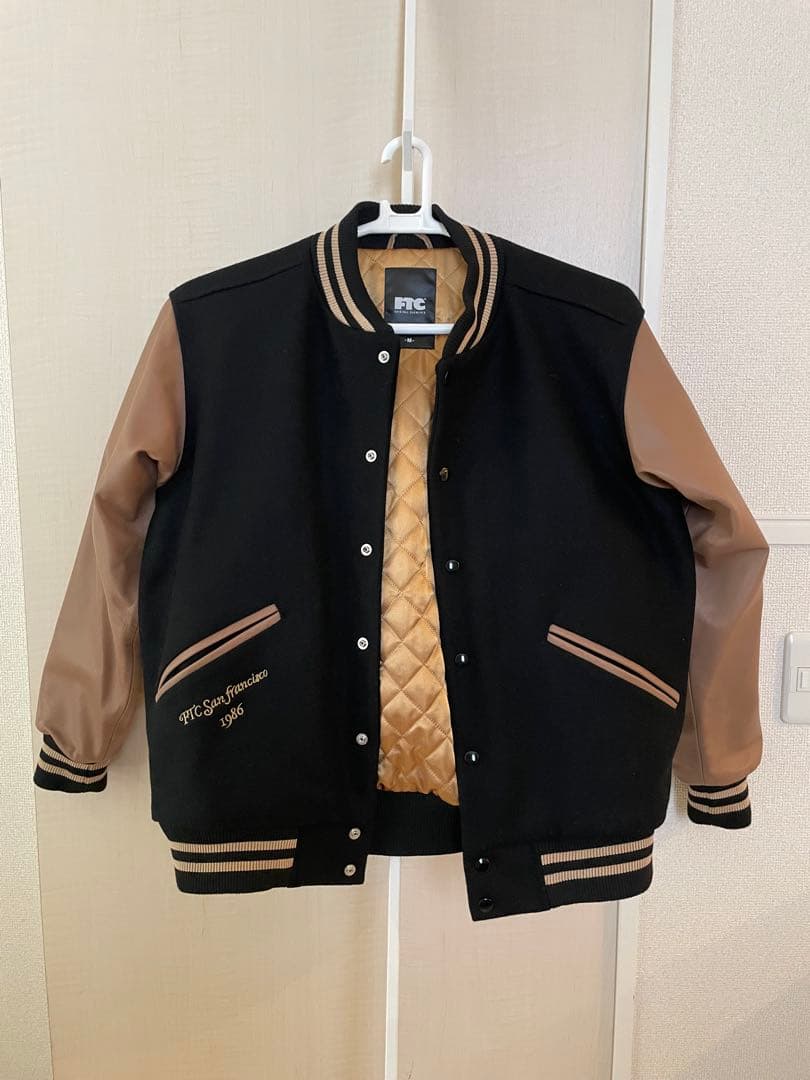 FTC TEAM VARSITY JACKET スタジャン