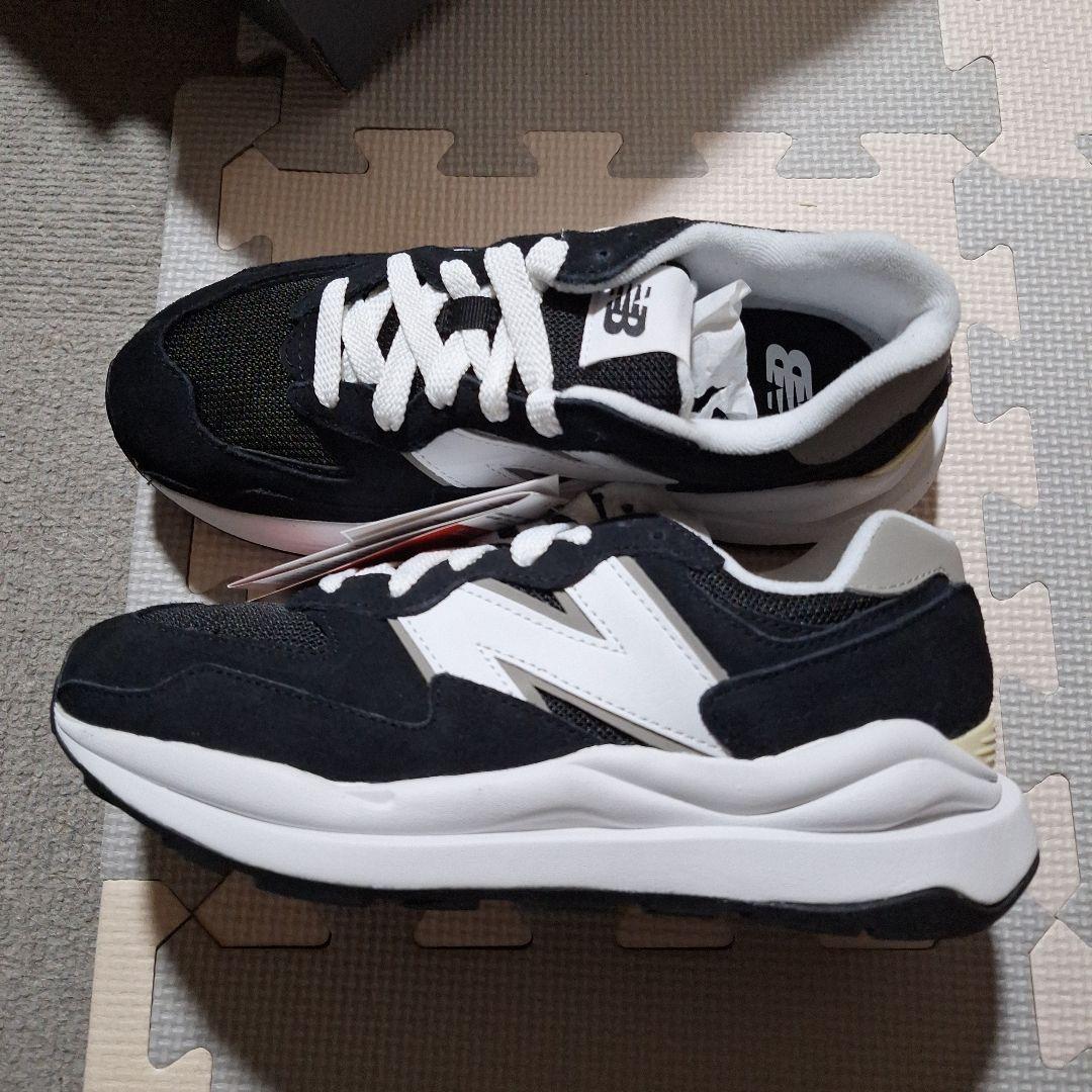 最終価格　New BalanceM5740*BLACK　24.5cm
