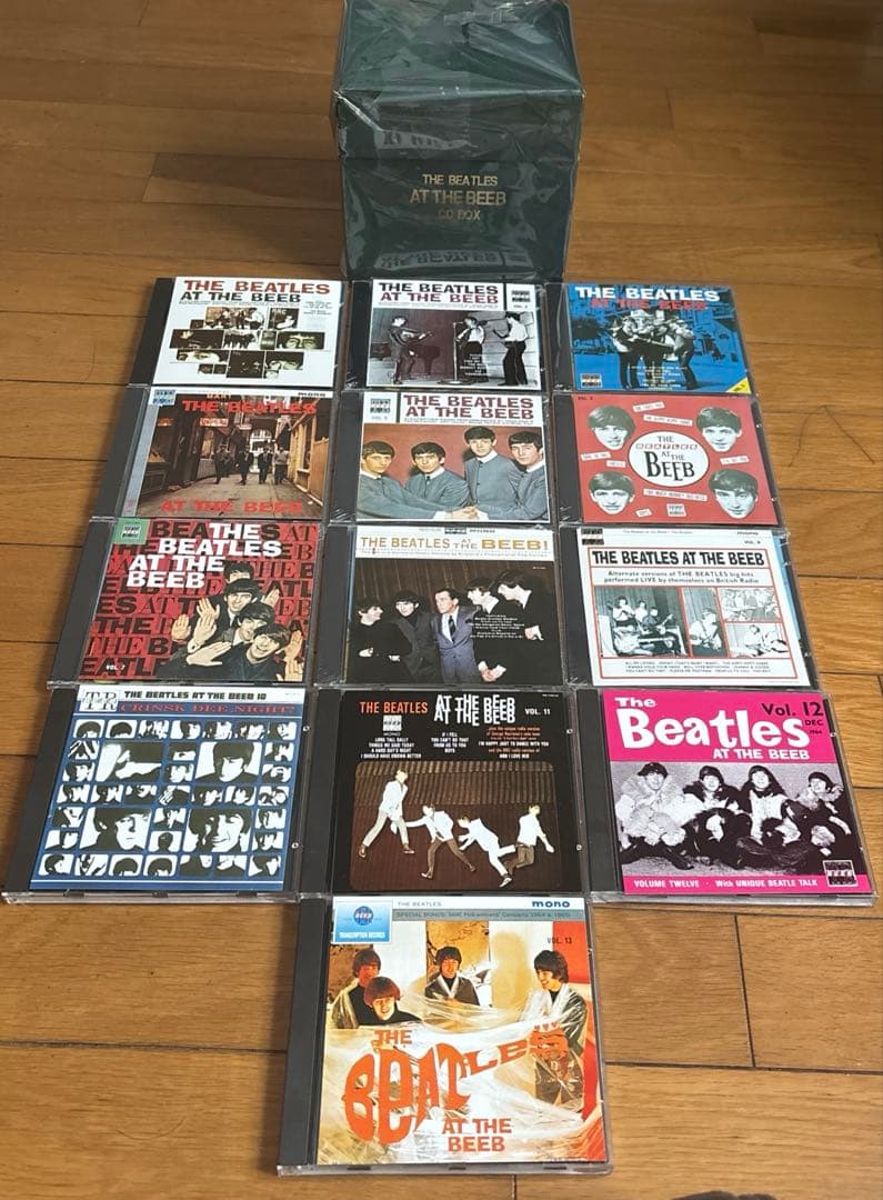 RARE CD 13枚組BOX The BEATLES AT THE BEEB