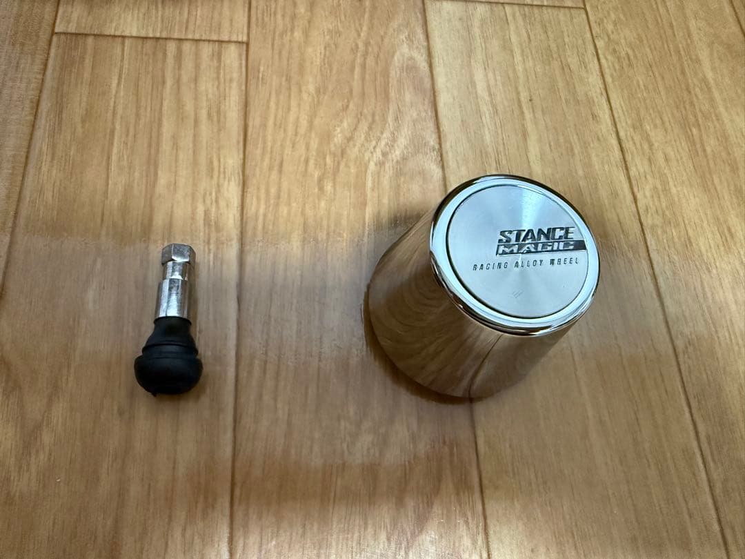 ピ*ー様 未使用 ビルボ リバージュ 復刻版 2本 8J×14 -5 114.3