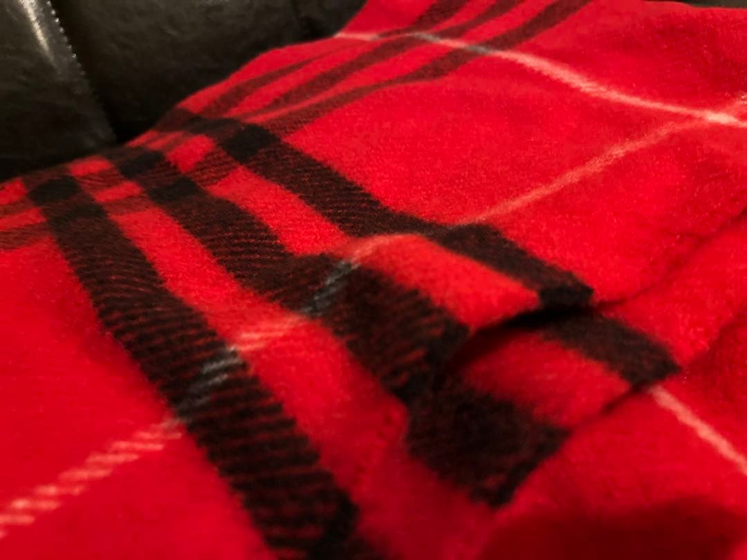 BURBERRY　バーバリー　マフラー　カシミア100％　未使用　レッド