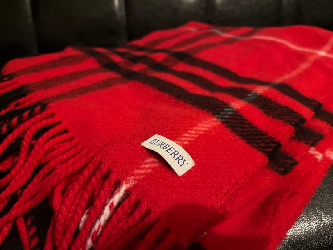 BURBERRY　バーバリー　マフラー　カシミア100％　未使用　レッド