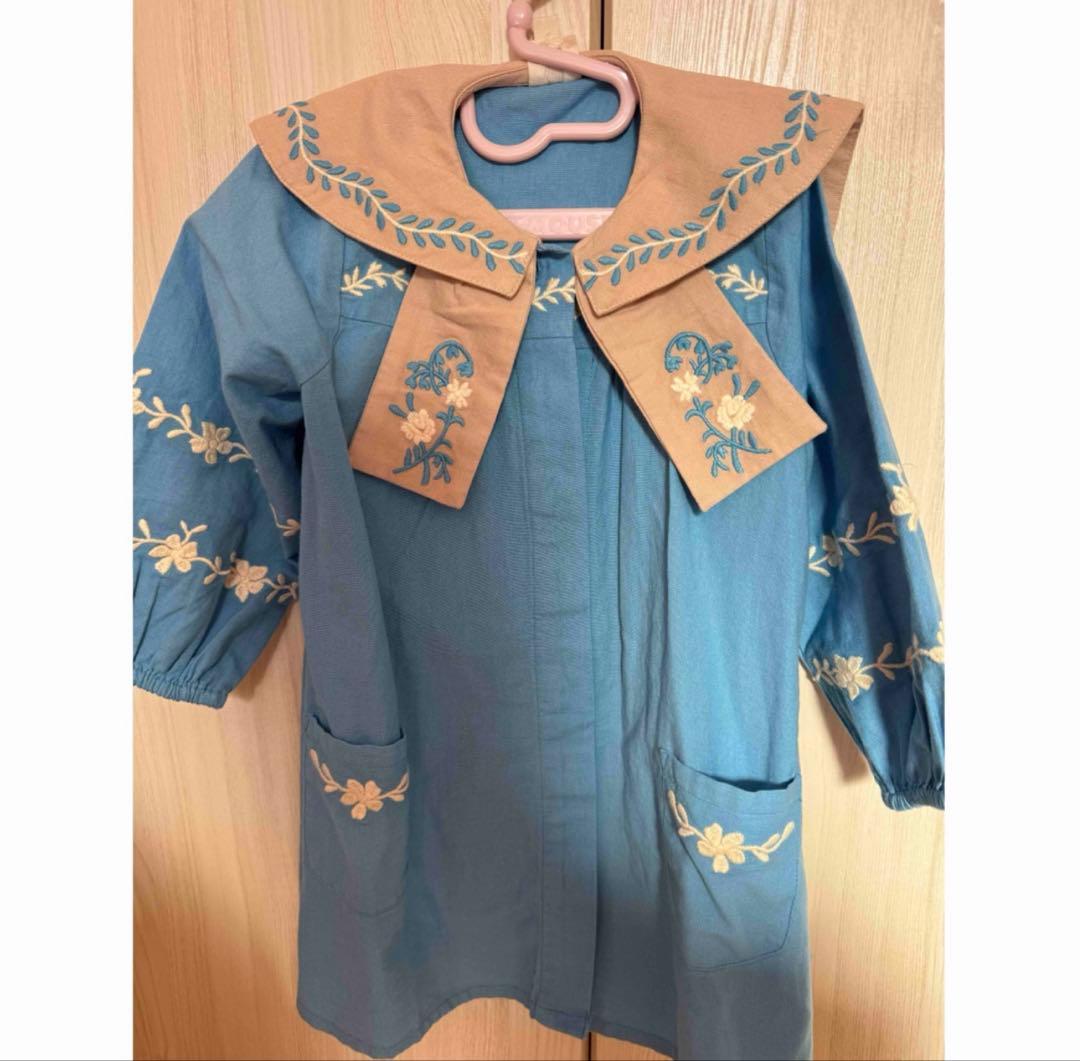 apolina ワンピース