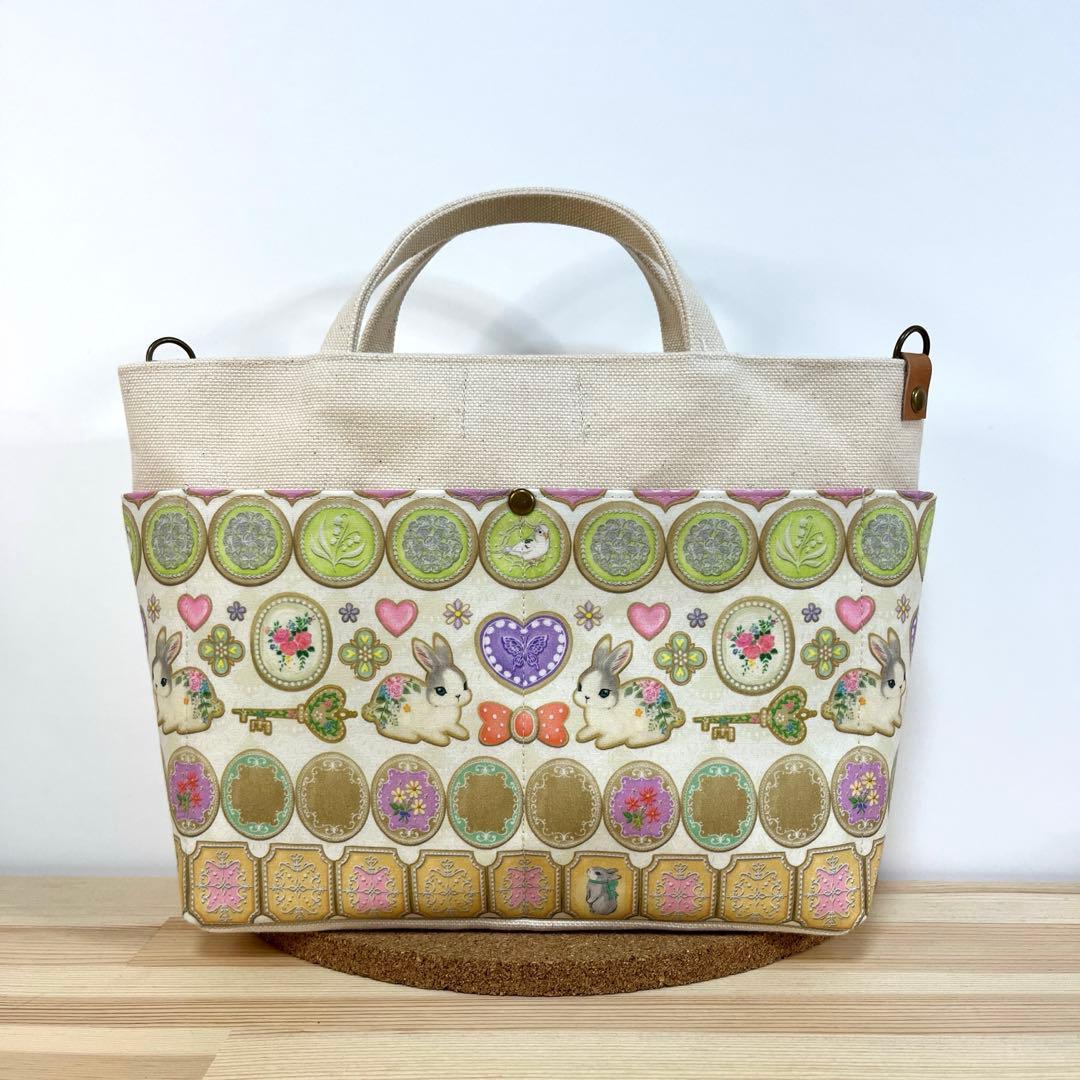 財布・ケース・小物入れ abi