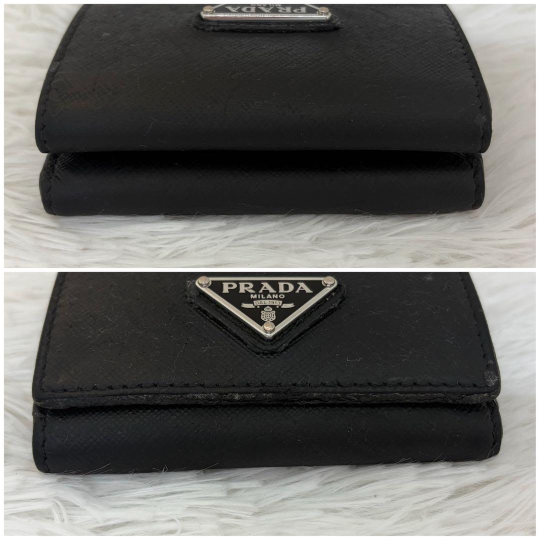 美品✨️プラダ 三つ折り財布 三角ロゴ レザー サフィアーノ ブラック